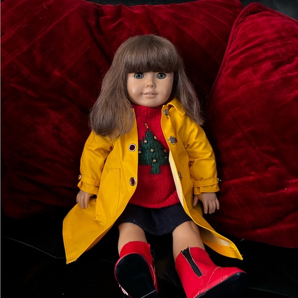 American Girl Doll - Molly - Picture 2 of 2